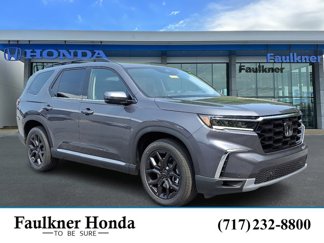 New 2025 Honda Pilot Touring image 1