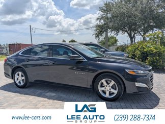 Used 2022 Chevrolet Malibu LS image 1