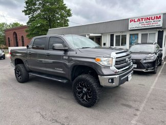Used 2015 Toyota Tundra SR5 image 1