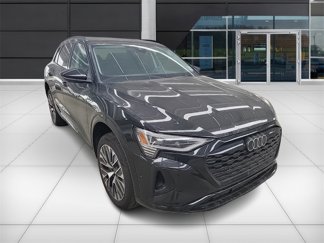 Used 2024 Audi Q8 e-tron Prestige w/ Prestige Package image 1
