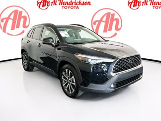 Used 2024 Toyota Corolla Cross XLE image 1