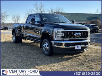 New 2025 Ford F350 Lariat image 1