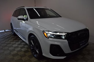 New 2025 Audi Q7 3.0T Prestige image 1
