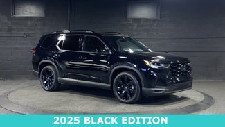 Used 2025 Honda Pilot Black Edition image 1