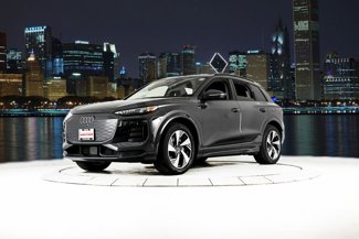 New 2025 Audi Q6 e-tron Prestige image 1