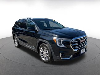 Used 2024 GMC Terrain SLT image 1