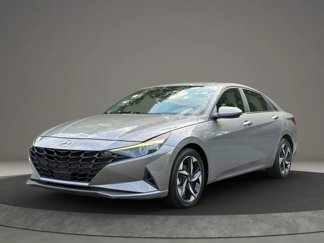 Used 2023 Hyundai Elantra SEL w/ Convenience Package image 1