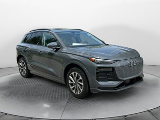 New 2025 Audi Q6 e-tron Prestige image 1