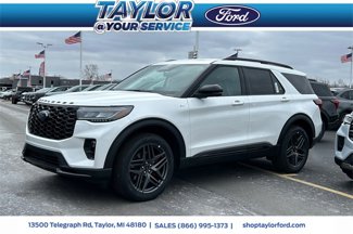 Used 2025 Ford Explorer ST-Line w/ ST-Line Street Pack image 1