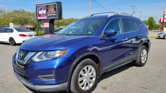 Used 2017 Nissan Rogue S w/ S Appearance Package image 1