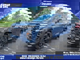 New 2026 Chevrolet Equinox LT w/ Convenience Package II image 1