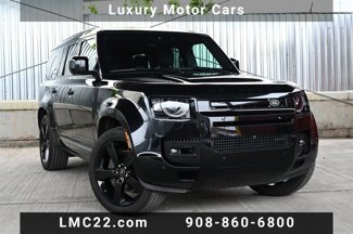 Used 2023 Land Rover Defender 130 X-Dynamic SE image 1