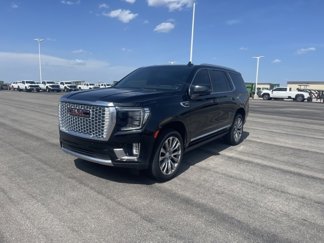 Used 2021 GMC Yukon Denali w/ Denali Premium Package image 1