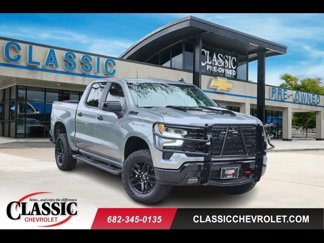 Used 2025 Chevrolet Silverado 1500 LT Trail Boss w/ Convenience Package II image 1