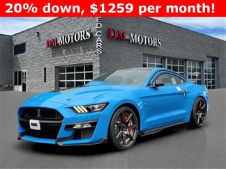 Used 2022 Ford Mustang Shelby GT500 w/ Carbon Fiber Track Pack image 1