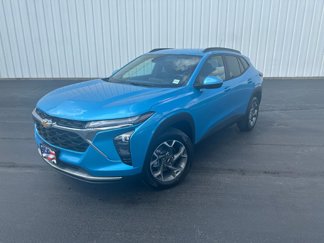 New 2025 Chevrolet Trax LT w/ Driver Confidence Package image 1