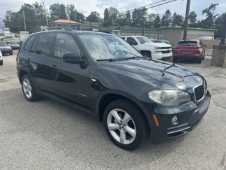 Used 2010 BMW X5 xDrive30i image 1