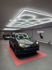 Used 2017 Toyota RAV4 XLE image 1