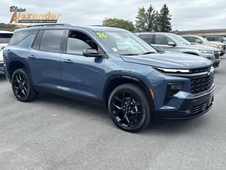 New 2026 Chevrolet Traverse RS w/ LPO, Floor Liner Package image 1