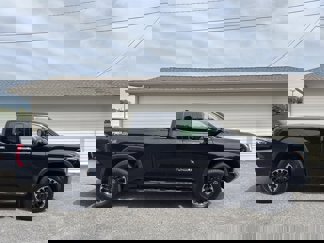 Used 2022 Toyota Tundra Limited image 1