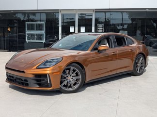 Used 2024 Porsche Panamera 4 image 1
