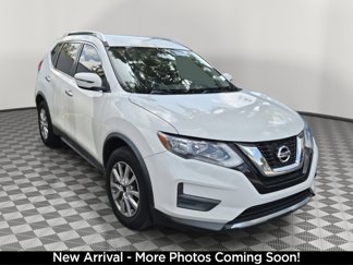 Certified 2017 Nissan Rogue SV image 1
