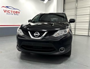 Used 2017 Nissan Rogue Sport SL image 1