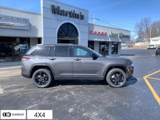 New 2025 Jeep Grand Cherokee Limited w/ Luxury Tech Group II image 1