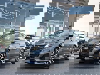 Used 2025 Nissan Altima 2.5 SV image 1