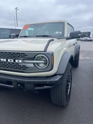 New 2025 Ford Bronco Badlands image 1