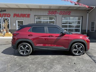 Used 2023 Chevrolet TrailBlazer RS w/ Sun and Liftgate Package image 1