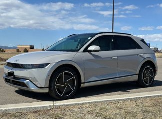 New 2025 Hyundai Ioniq 5 Limited image 1
