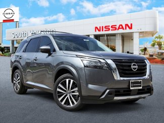 New 2025 Nissan Pathfinder Platinum w/ Cargo Package image 1