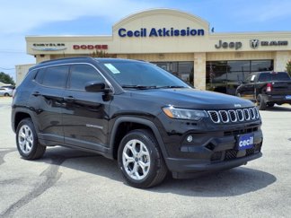 New 2025 Jeep Compass Latitude image 1