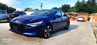 Used 2023 Hyundai Elantra SEL w/ Convenience Package image 1