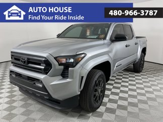 Used 2025 Toyota Tacoma SR5 image 1
