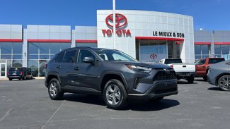 Certified 2022 Toyota RAV4 XLE image 1