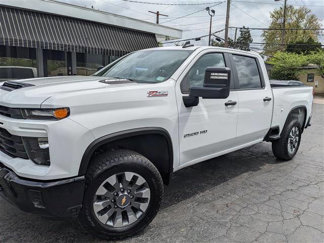 Used 2024 Chevrolet Silverado 2500 Custom w/ Custom Value Package image 1
