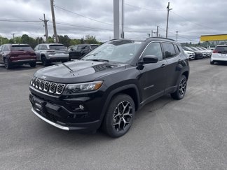 New 2025 Jeep Compass Limited image 1