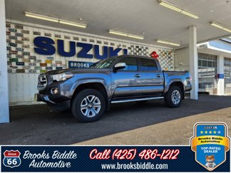 Used 2019 Toyota Tacoma Limited image 1