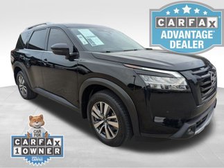 Used 2024 Nissan Pathfinder SL w/ Lighting Package (N92) image 1
