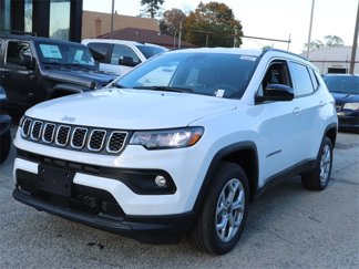 New 2025 Jeep Compass Latitude w/ Convenience Group image 1