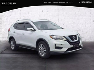 Used 2017 Nissan Rogue SV image 1