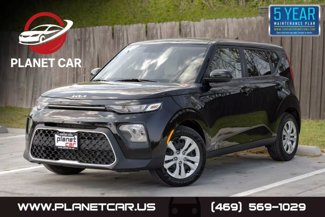 Used 2022 Kia Soul LX image 1
