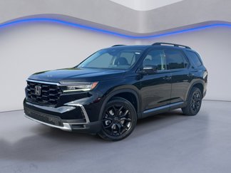 New 2025 Honda Pilot Touring image 1