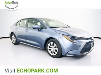 Used 2025 Toyota Corolla LE image 1