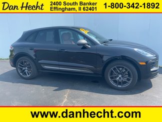 Used 2023 Porsche Macan Turbo image 1