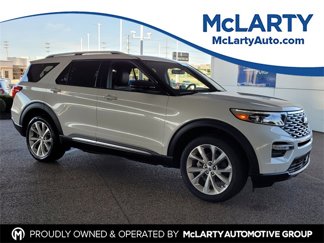 Used 2024 Ford Explorer Platinum w/ Technology Package image 1
