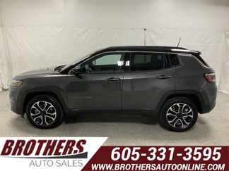Used 2024 Jeep Compass Limited image 1