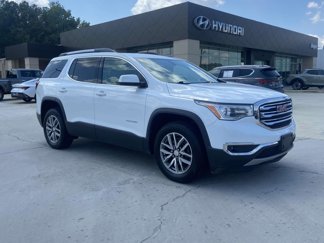 Used 2017 GMC Acadia SLE image 1